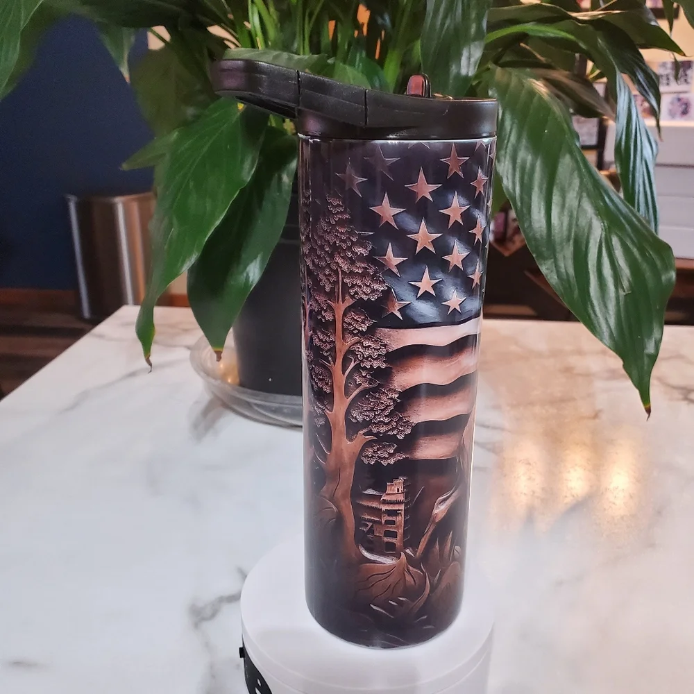 3D Deer with American Flag 20oz Tumbler with duo lids 🎉sale